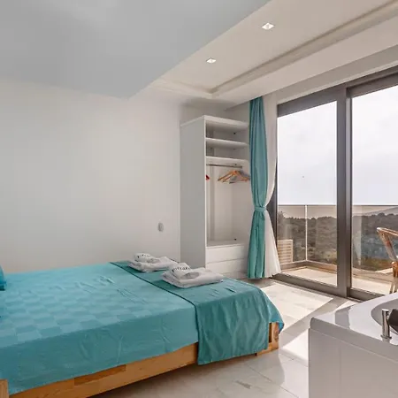 Villa 3 Bedroom Seaview With Private Pool