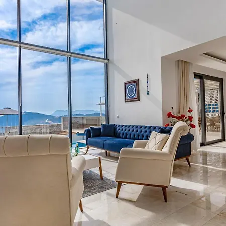 3 Bedroom Seaview With Private Pool