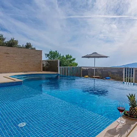 3 Bedroom Seaview With Private Pool Kalkan