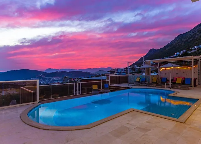 3 Bedroom Seaview With Private Pool Kalkan