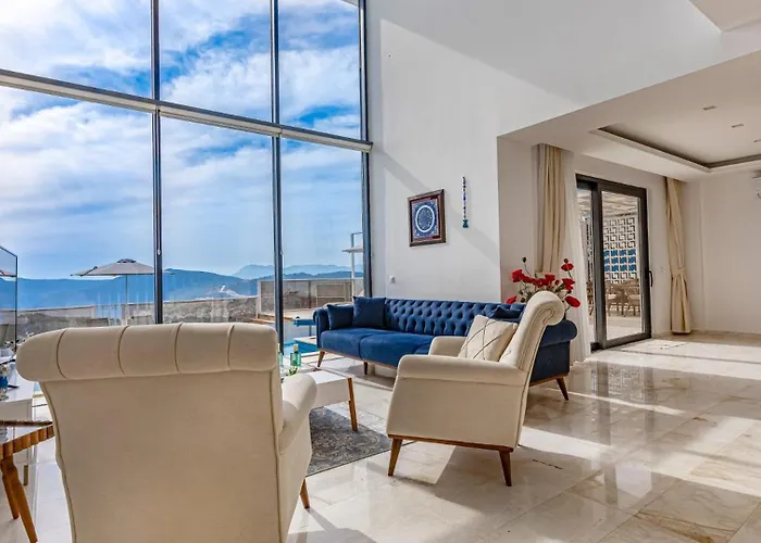 3 Bedroom Seaview With Private Pool